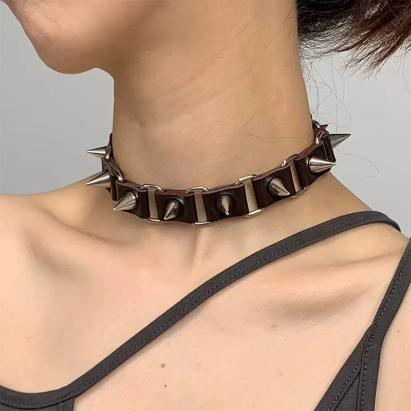 Spike Choker